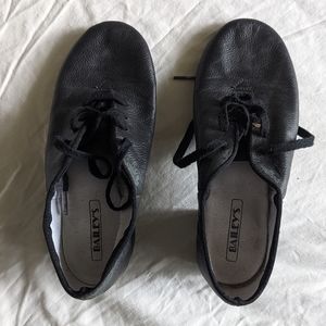 Bailey's Rutherford Heels boys softshoe 6w